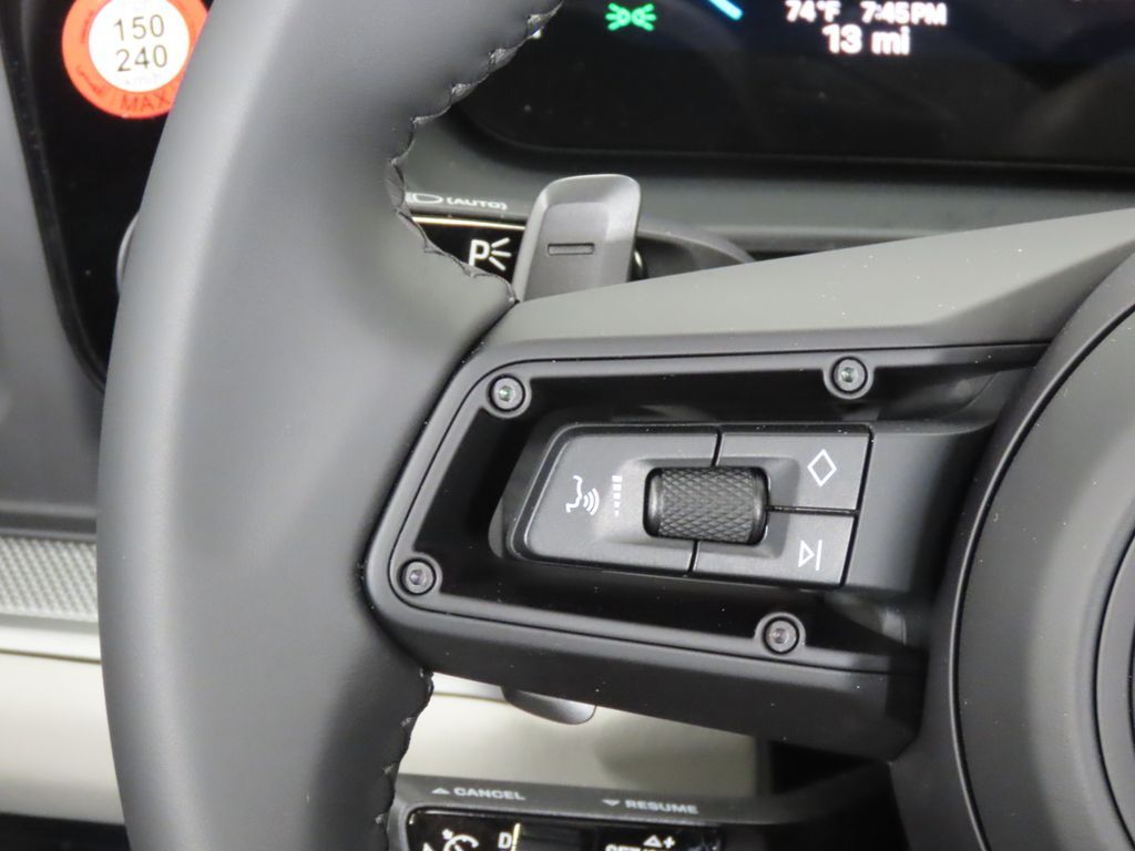 Thumbnail: 2026 Porsche Cayenne - 20