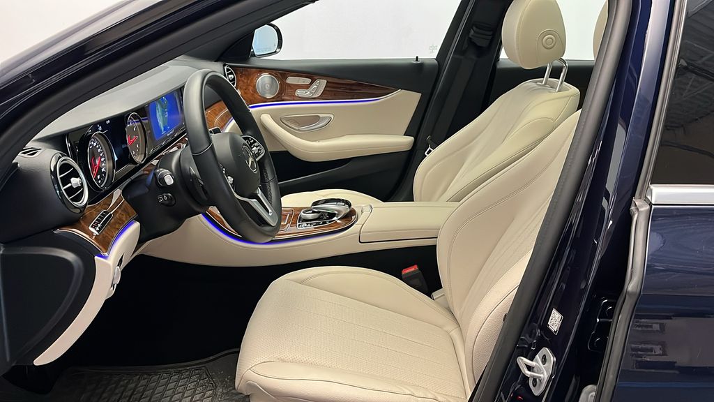 2019 Mercedes-Benz E-Class E 300 12