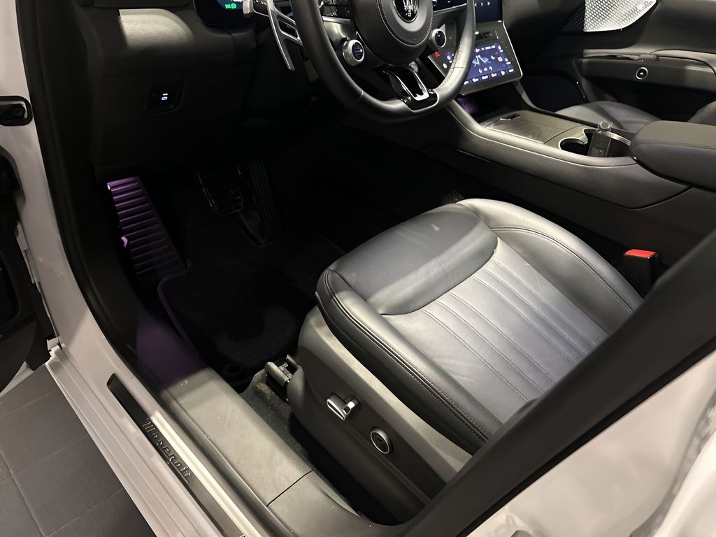 Used Car 2023 Maserati Grecale  Modena For Sale Under $50,000 In Austin, Texas