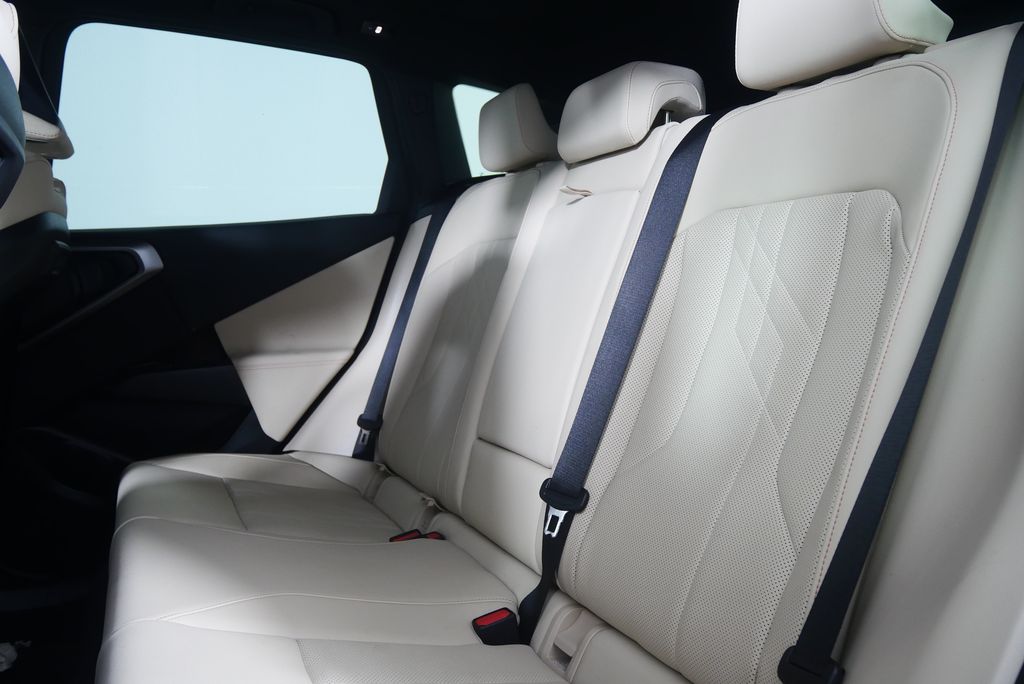 Thumbnail: 2025 BMW X3 - 15