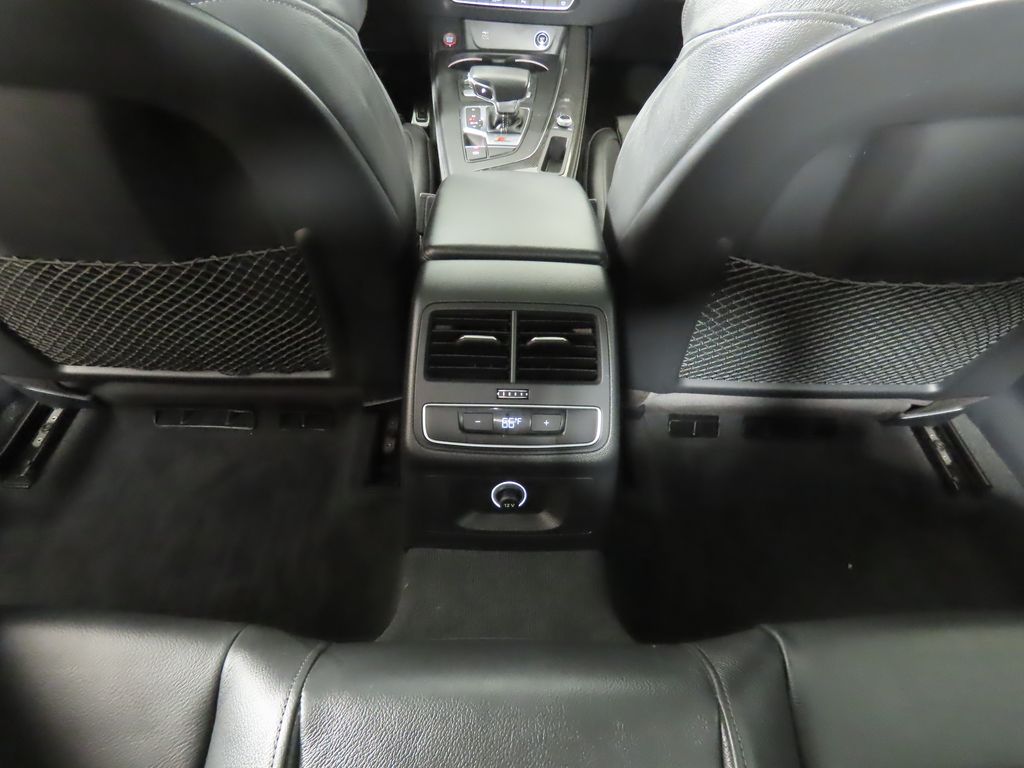 Thumbnail: 2018 Audi S5 - 25