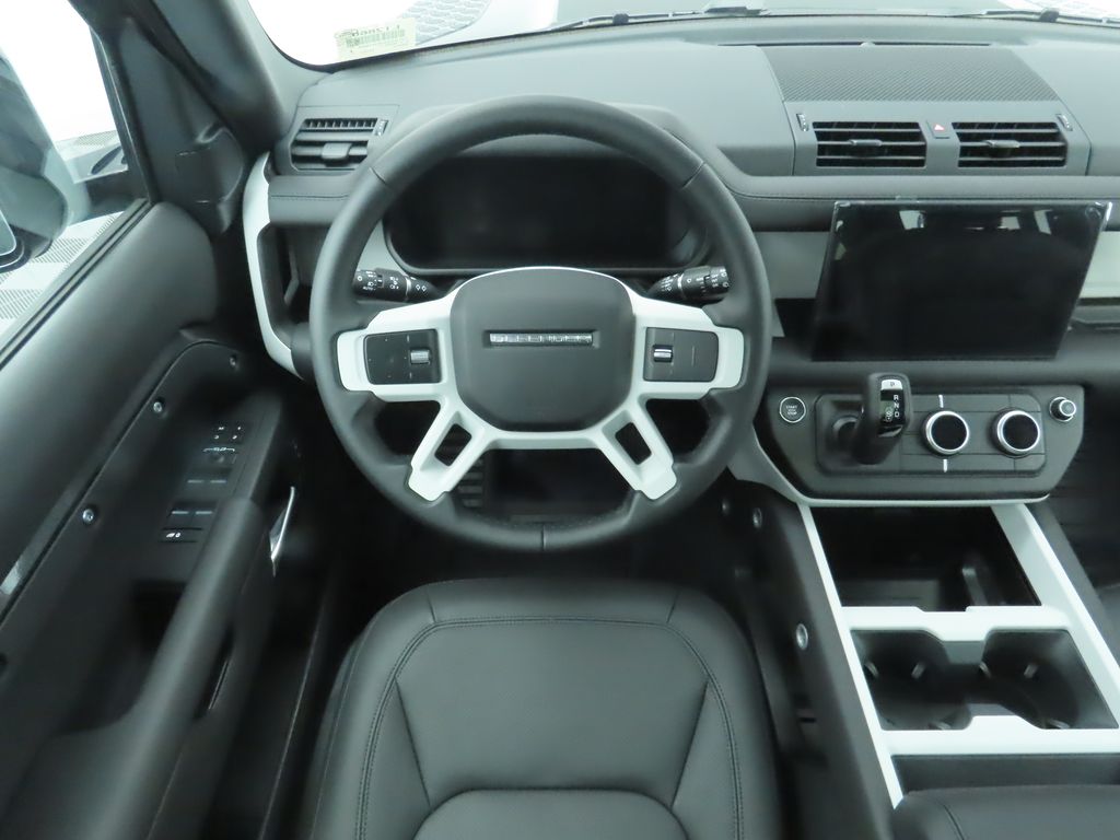 Thumbnail: 2025 Land Rover Defender - 11