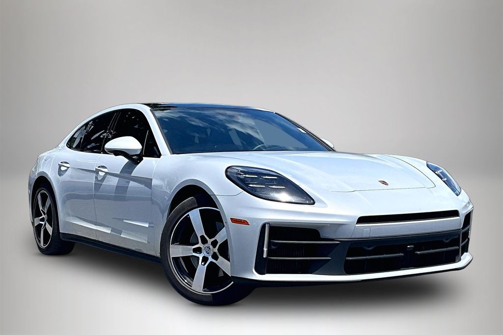 2025 Porsche Panamera RWD