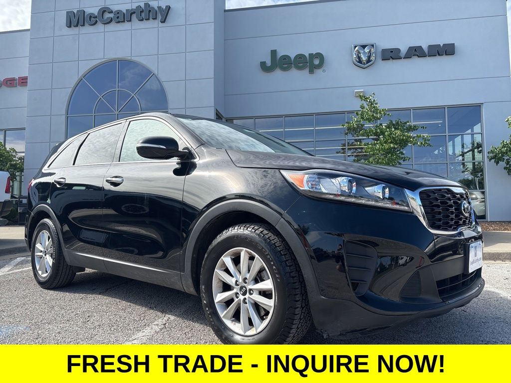 2020 Kia Sorento LX AT's photo