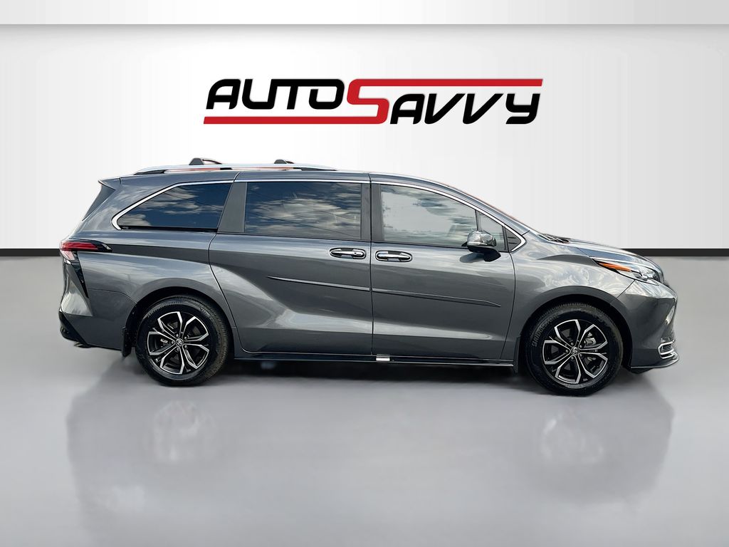 Used 2025 Magnetic Gray Metallic Toyota Platinum image 8