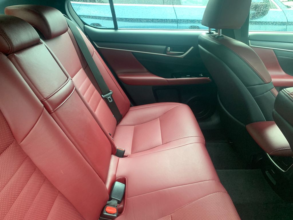 Thumbnail: 2020 Lexus GS - 7