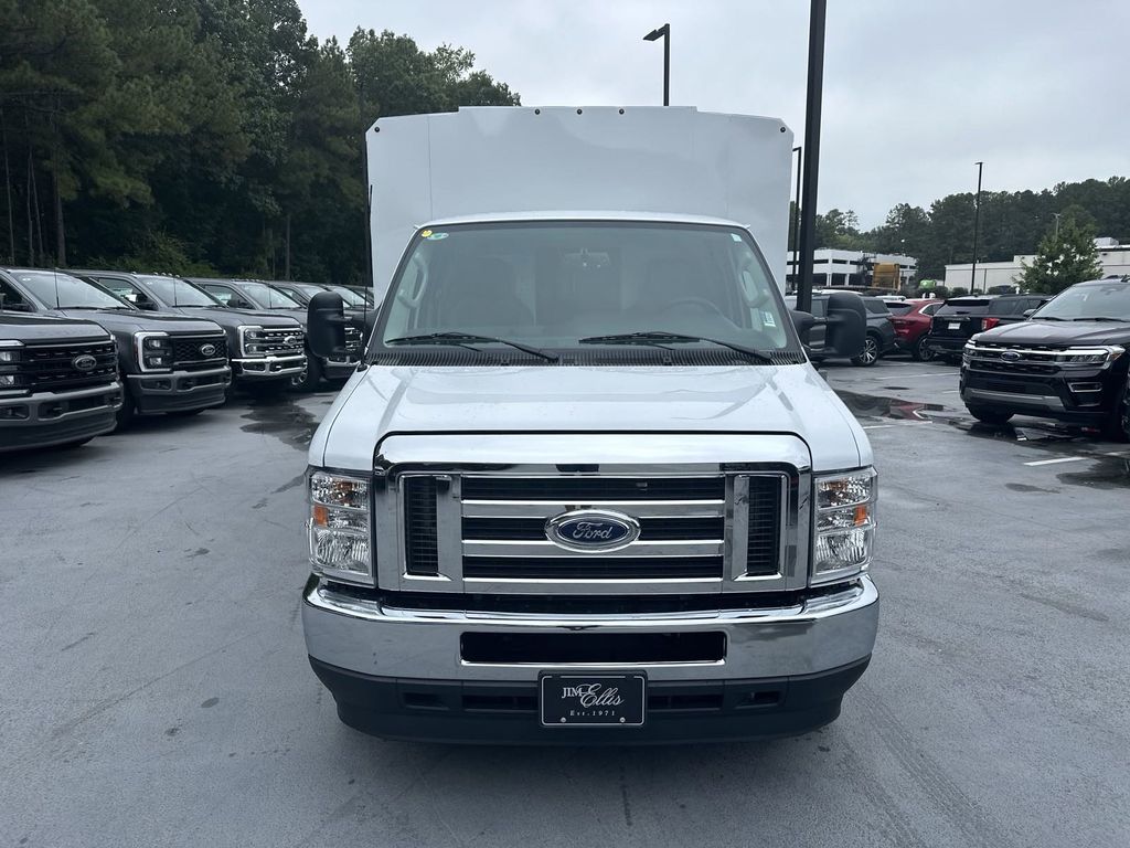 2025 Ford E-350SD Base 2