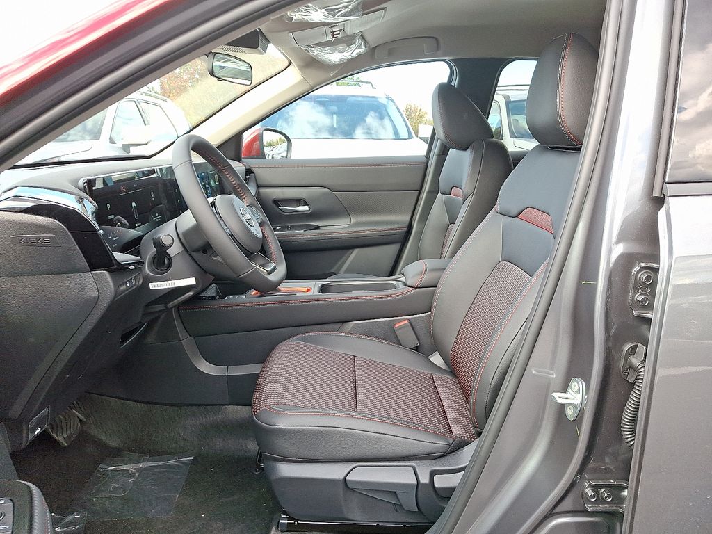 Thumbnail: 2026 Nissan Kicks - 6