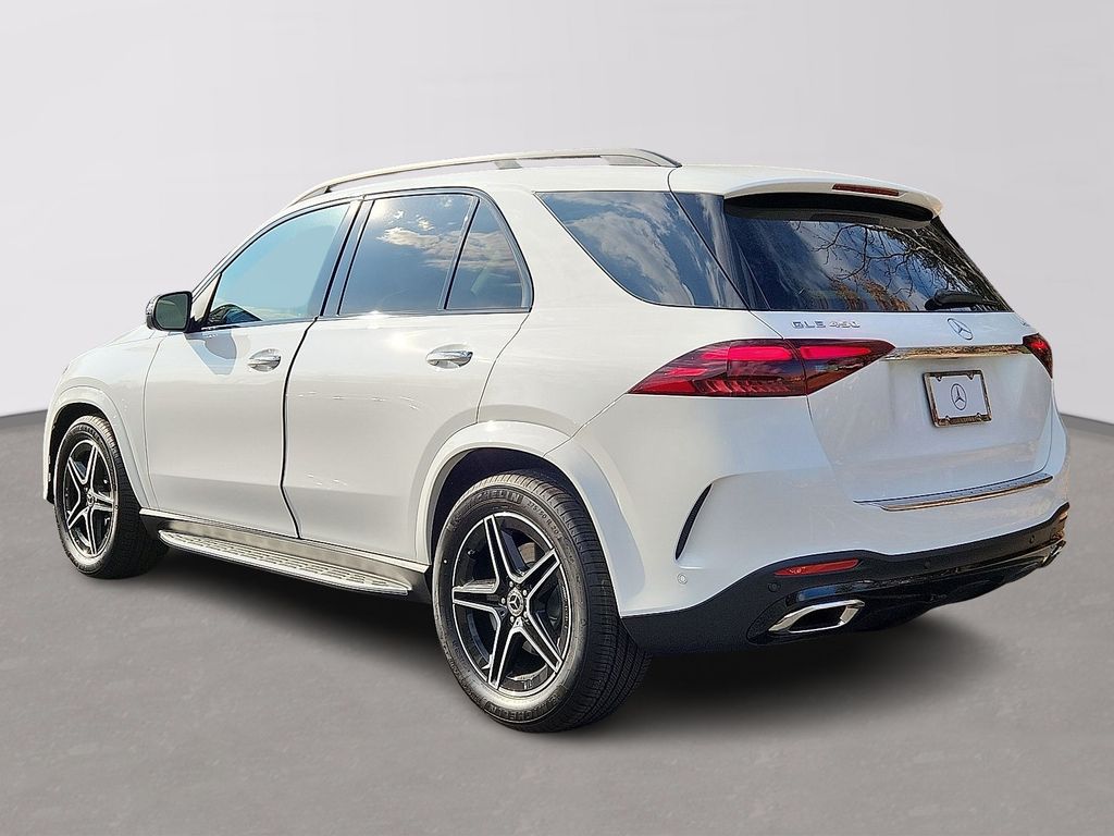 Thumbnail: 2026 Mercedes-Benz GLE - 4