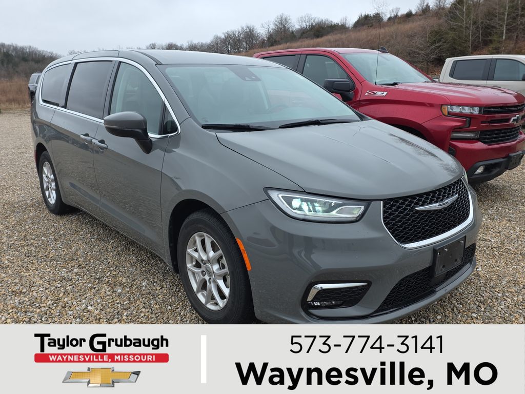 2023 Chrysler Pacifica Touring L FWD