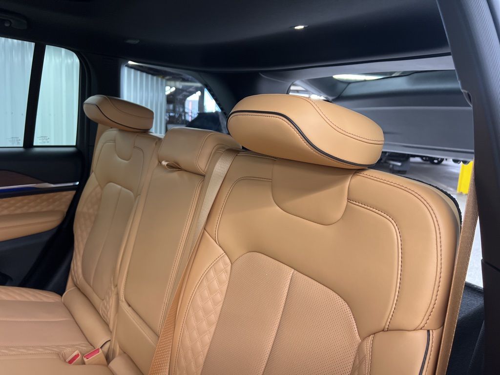 2024 Jeep Grand Cherokee Summit - 10