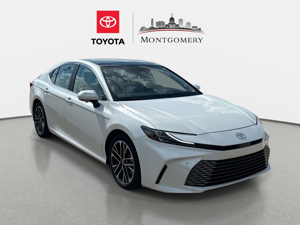 White (Wind Chill Pearl) 2025 Toyota Camry Sedan Front-Wheel Drive Continuously Variable Transmission