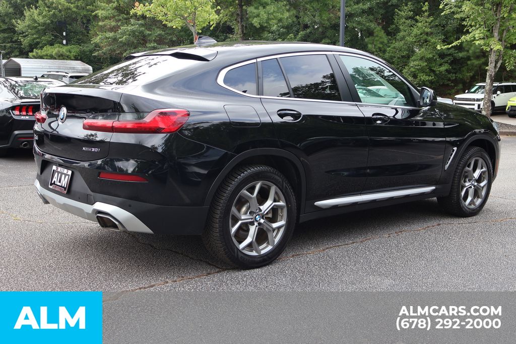 Used 2025 Black BMW xDrive30i image 6