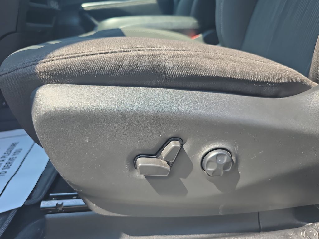 Used 2021 Chrysler Pacifica Van