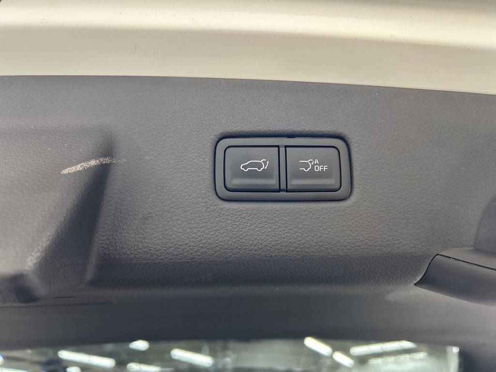 new 2026 Kia Carnival car, priced at $44,615