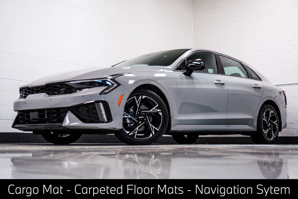 Wolf Gray 2025 Kia K5 Sedan Front-Wheel Drive 8-Speed Automatic