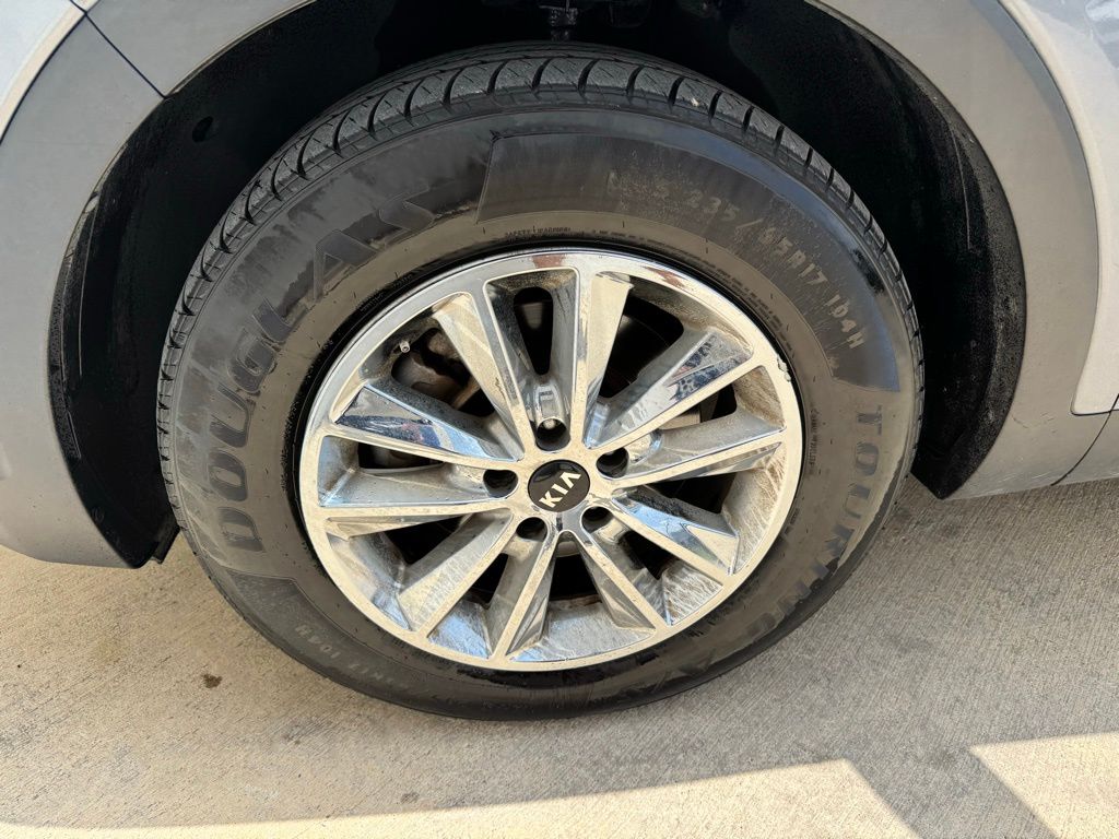 Used Car 2020 Kia Sorento  Lx For Sale Under $12,000 In Georgetown, Texas