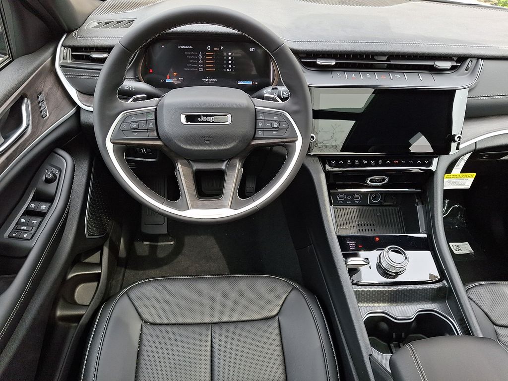 New 2026 Jeep Grand Cherokee SUV