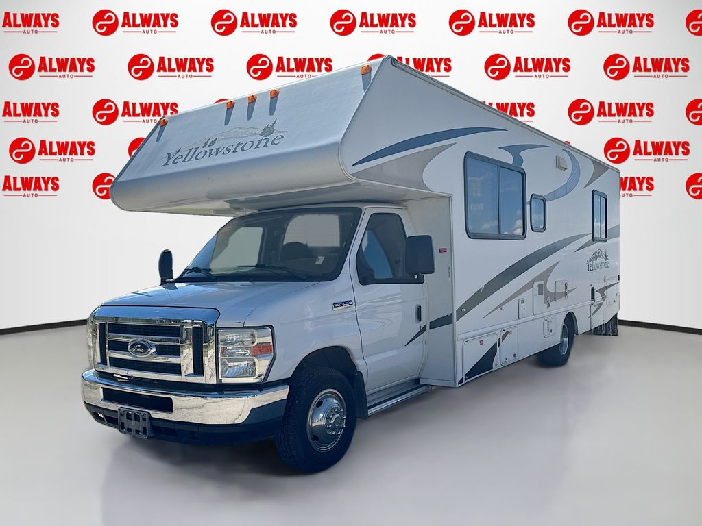 2008 Ford E-Series's photo