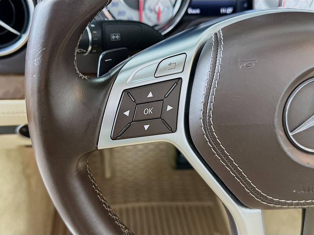 Thumbnail: 2016 Mercedes-Benz SL-Class - 19