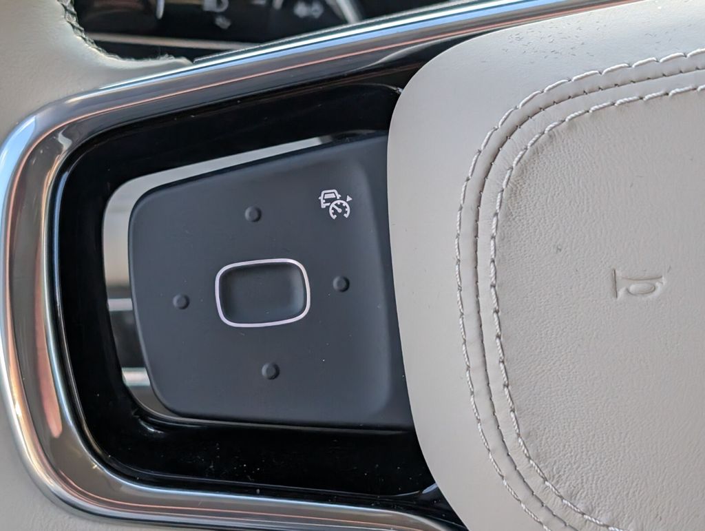 new 2025 Lincoln Nautilus car, priced at $55,728