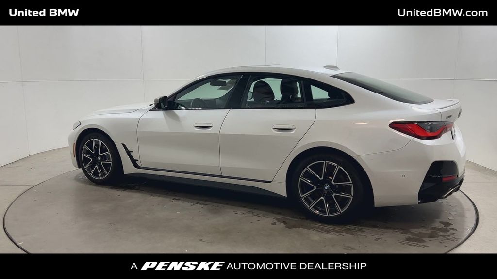 2024 BMW 4 Series M440i xDrive 6