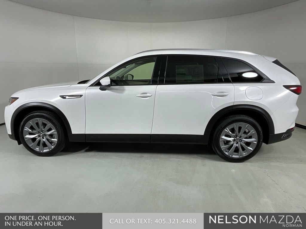 New 2026 White Mazda 3.3 Turbo Preferred image 9