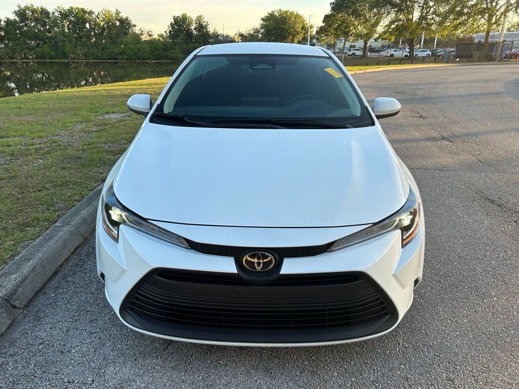 Thumbnail: 2025 Toyota Corolla - 8