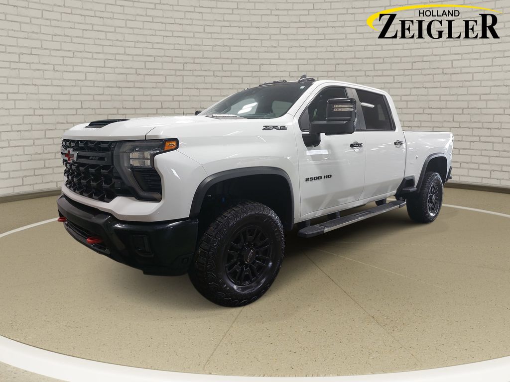 Summit White 2024 Chevrolet Silverado 2500HD ZR2 Crew Cab 4WD Pickup Truck Four-Wheel Drive Automatic