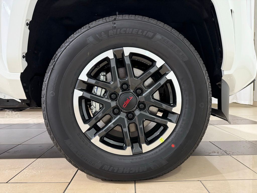 Thumbnail: 2025 Toyota Tacoma - 9