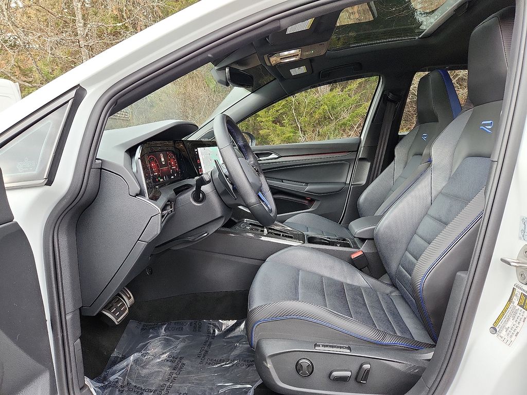 Thumbnail: 2024 Volkswagen Golf - 14