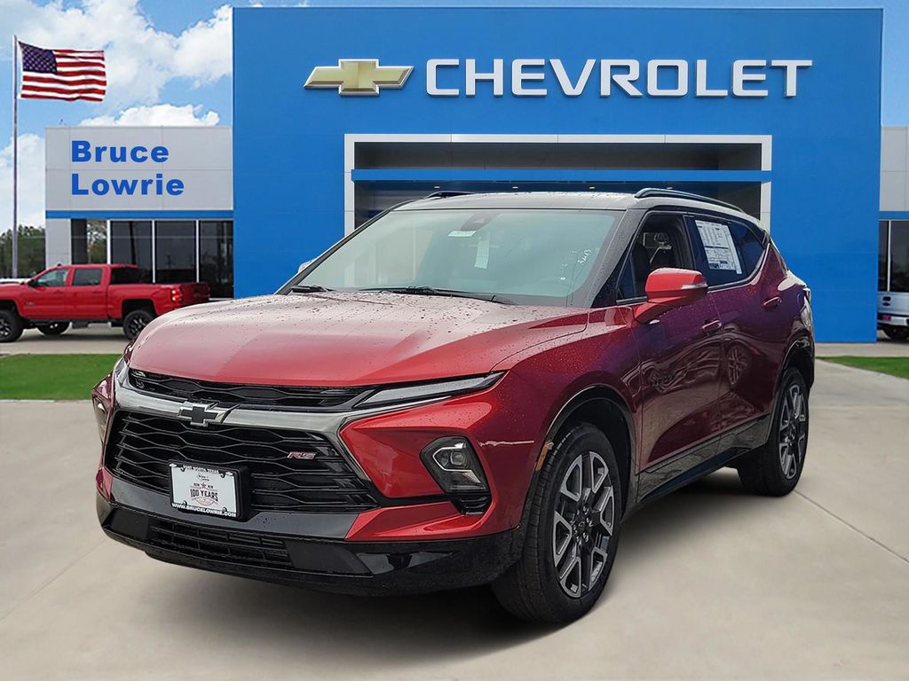 Radiant Red 2026 Chevrolet Blazer SUV / Crossover Front-Wheel Drive 9-Speed Automatic Overdrive
