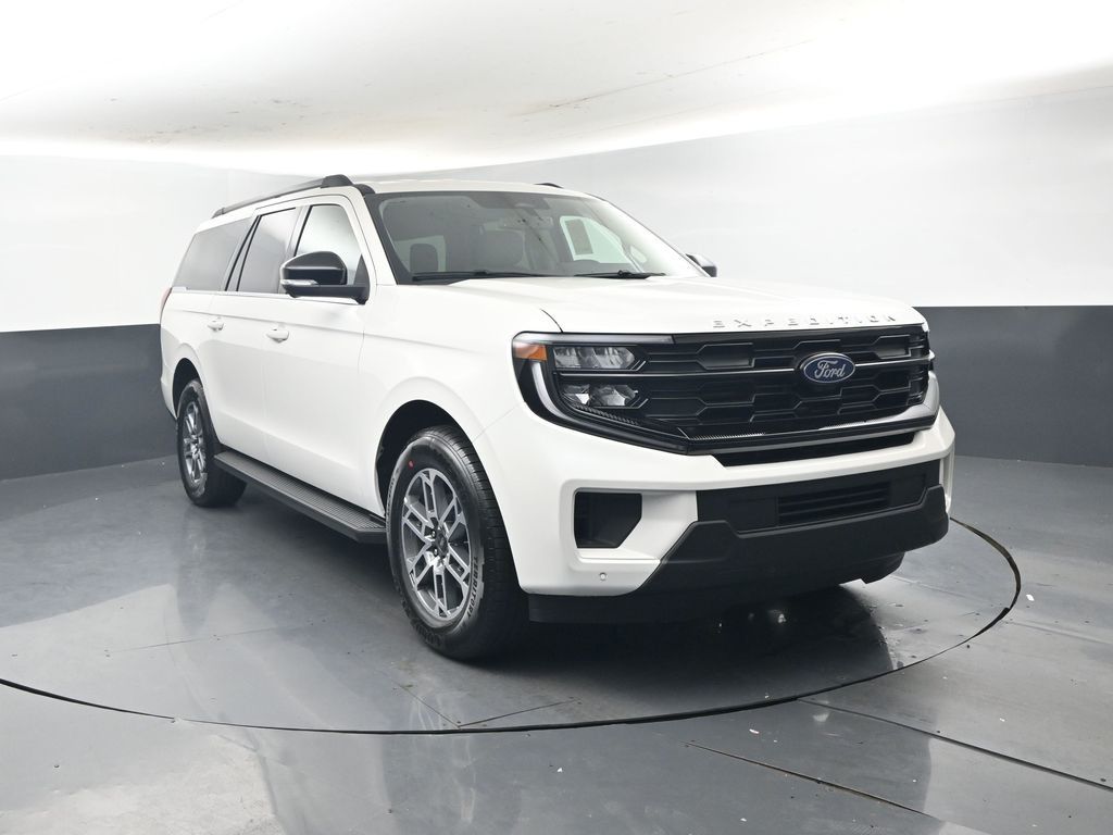 2026 Ford Expedition MAX Active RWD