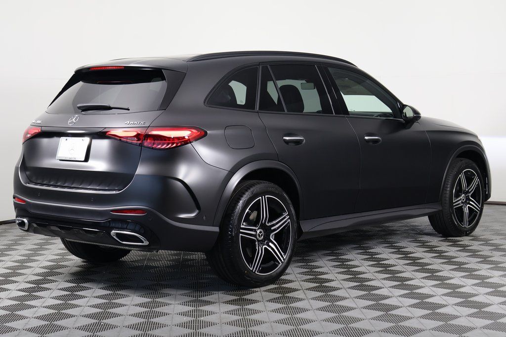 Thumbnail: 2026 Mercedes-Benz GLC - 2