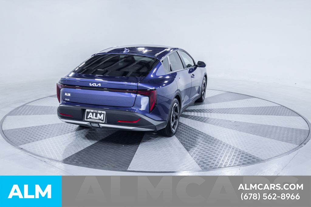 Used 2025 Blue Kia EX image 9