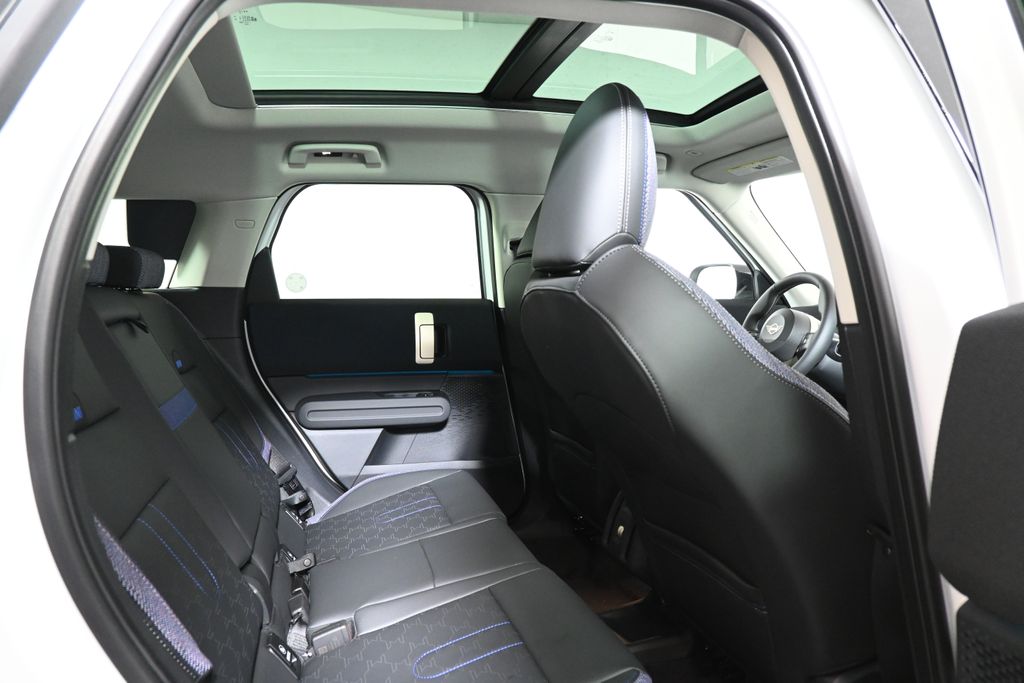 Thumbnail: 2025 MINI Cooper Countryman - 24