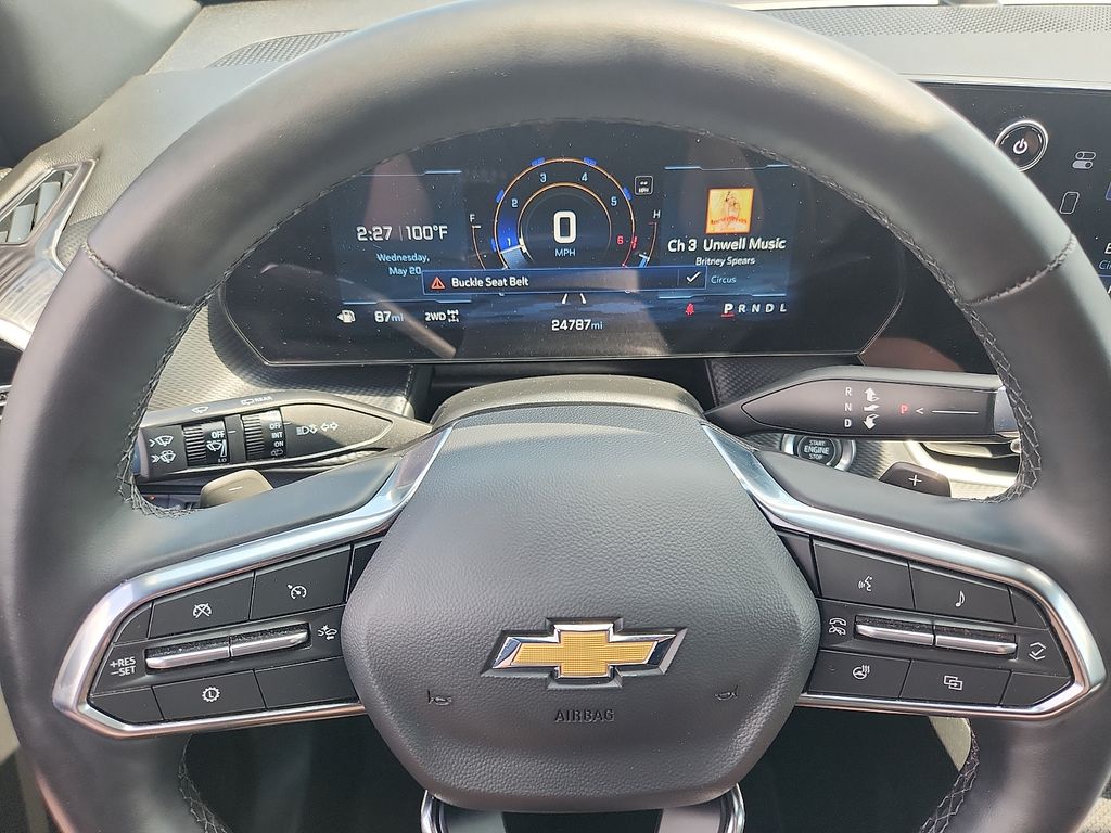 used 2026 Chevrolet Equinox car, priced at $33,241