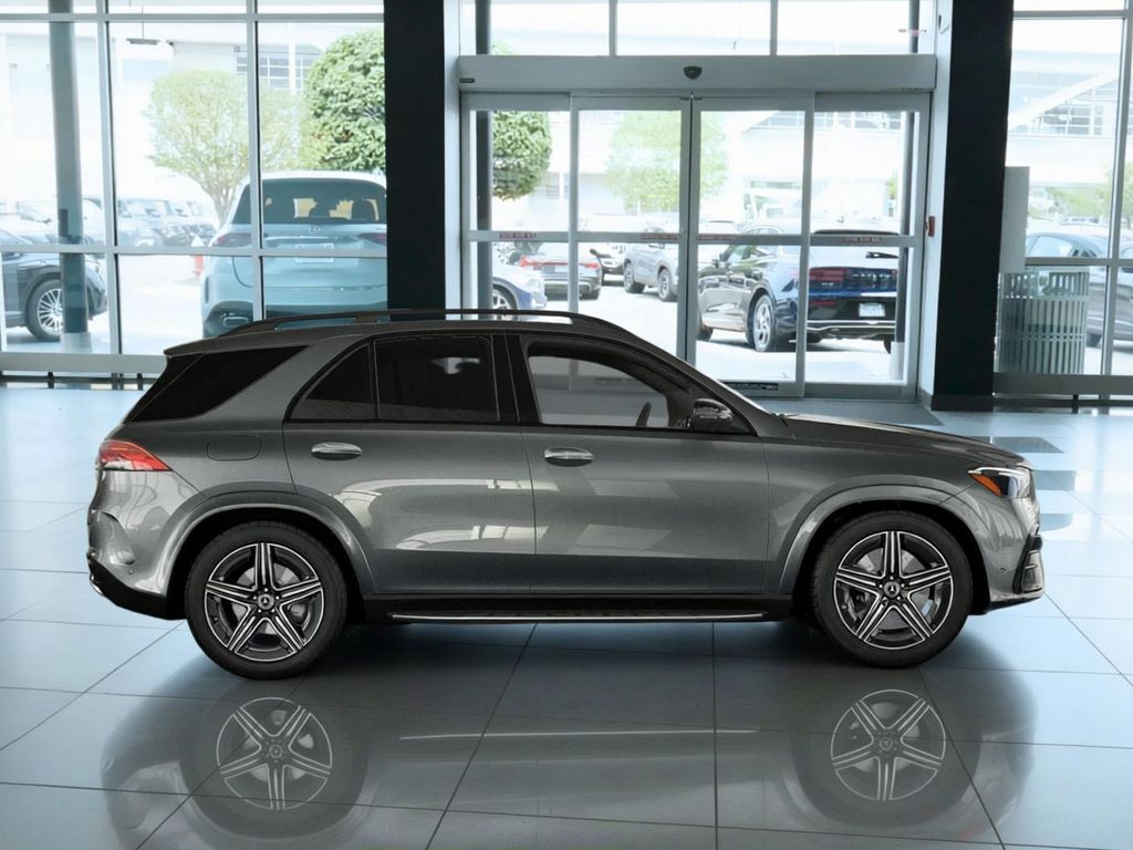 Thumbnail: 2026 Mercedes-Benz GLE - 2