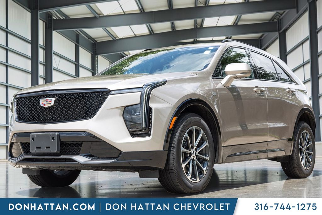 2024 Cadillac XT4 Sport FWD