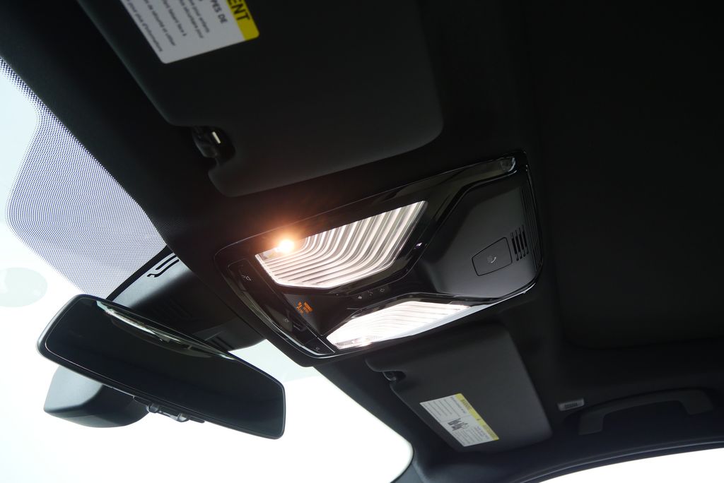 Thumbnail: 2026 BMW 3 Series - 21