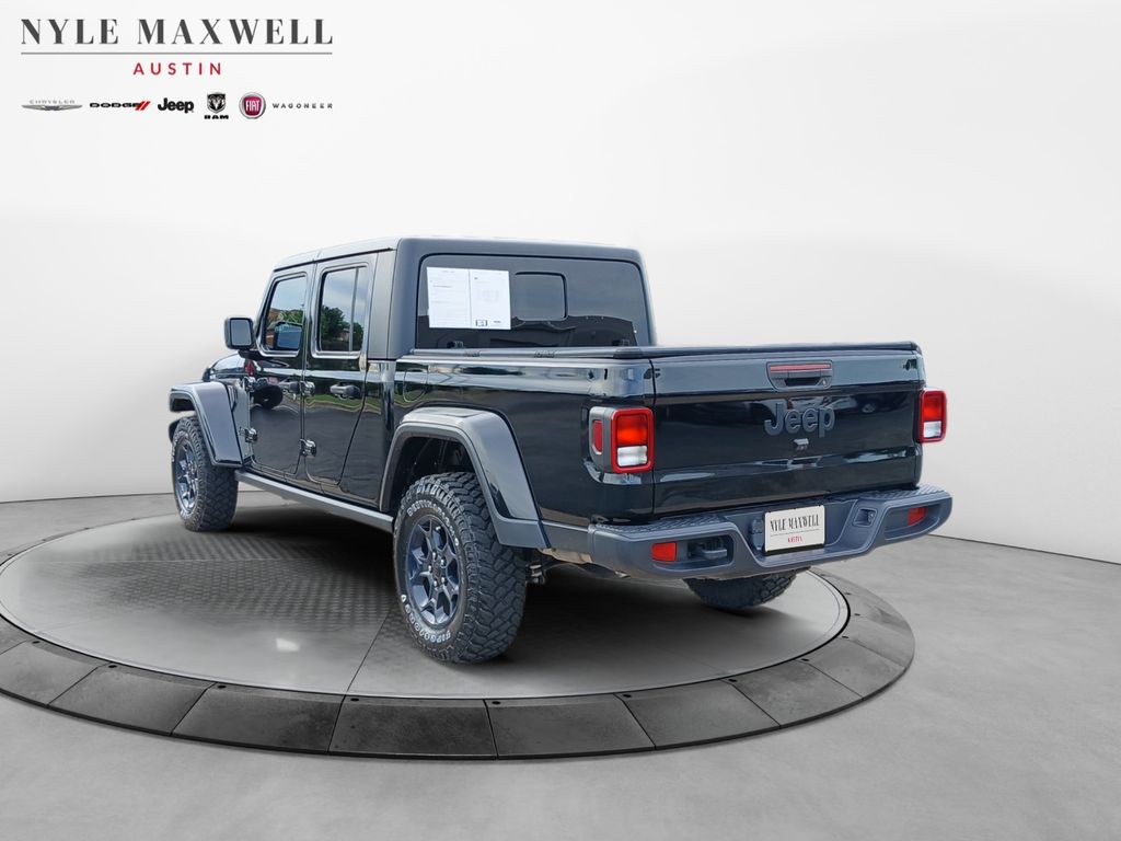 Used Car 2023 Jeep Gladiator  Willys For Sale Under $35,000 In Austin, Texas