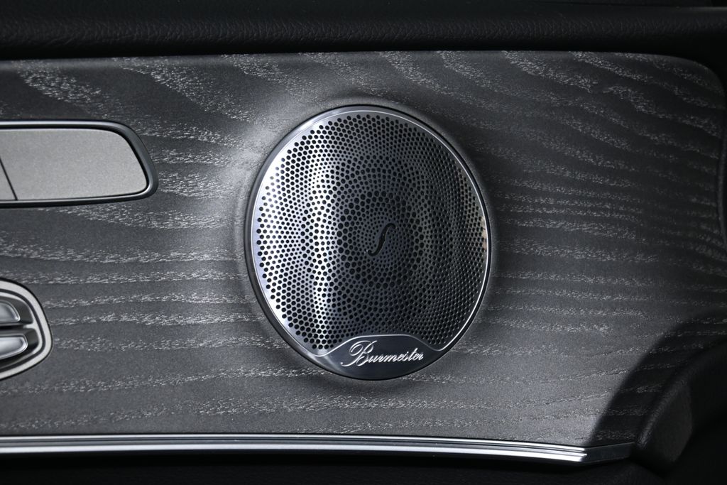 Thumbnail: 2021 Mercedes-Benz E-Class - 31