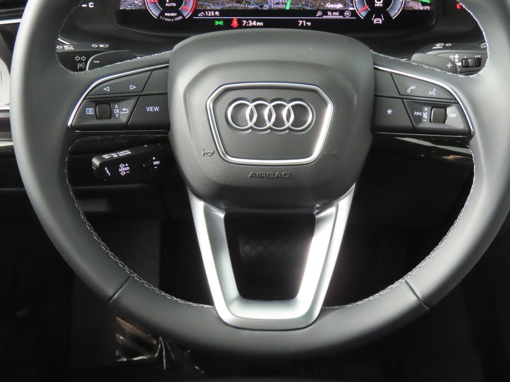 Thumbnail: 2026 Audi Q7 - 15