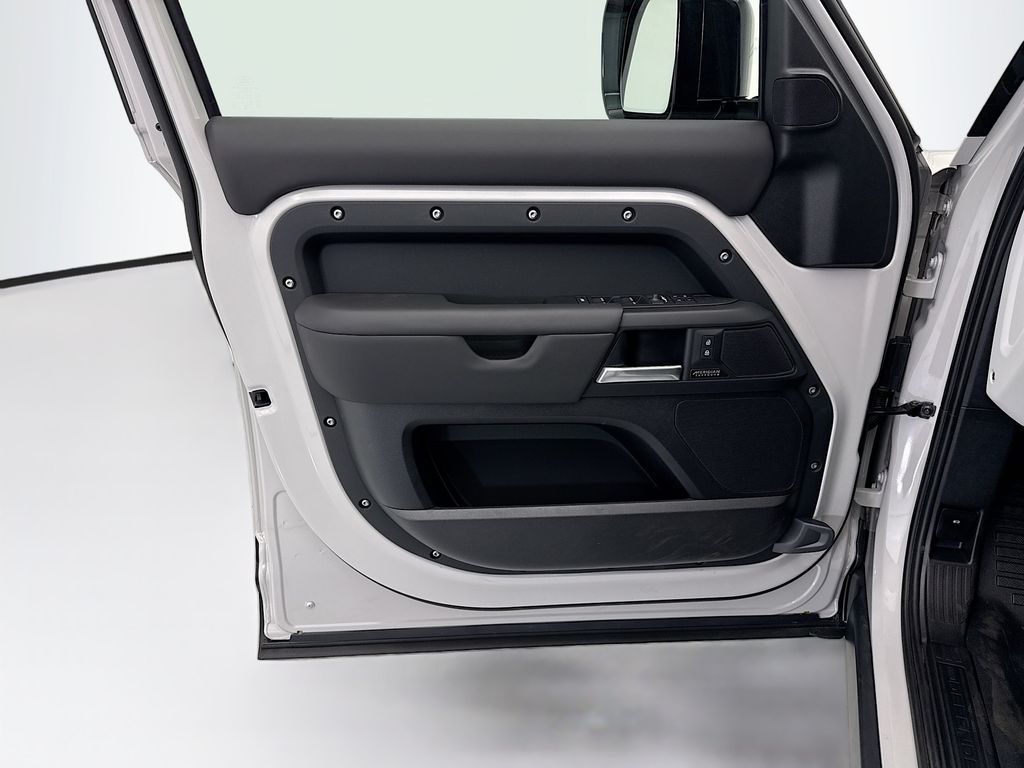 Thumbnail: 2026 Land Rover Defender - 23