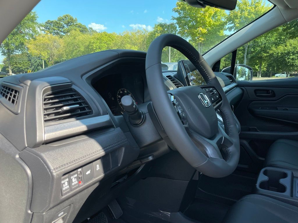Thumbnail: 2027 Honda Odyssey - 27