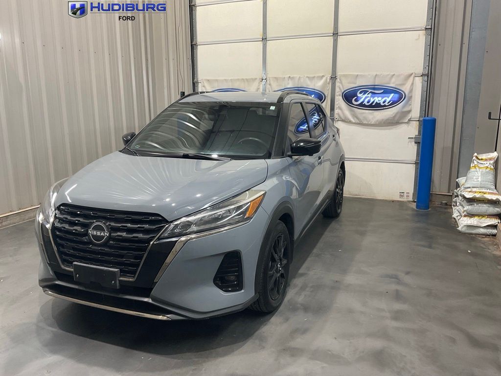 2024 Nissan Kicks SR FWD