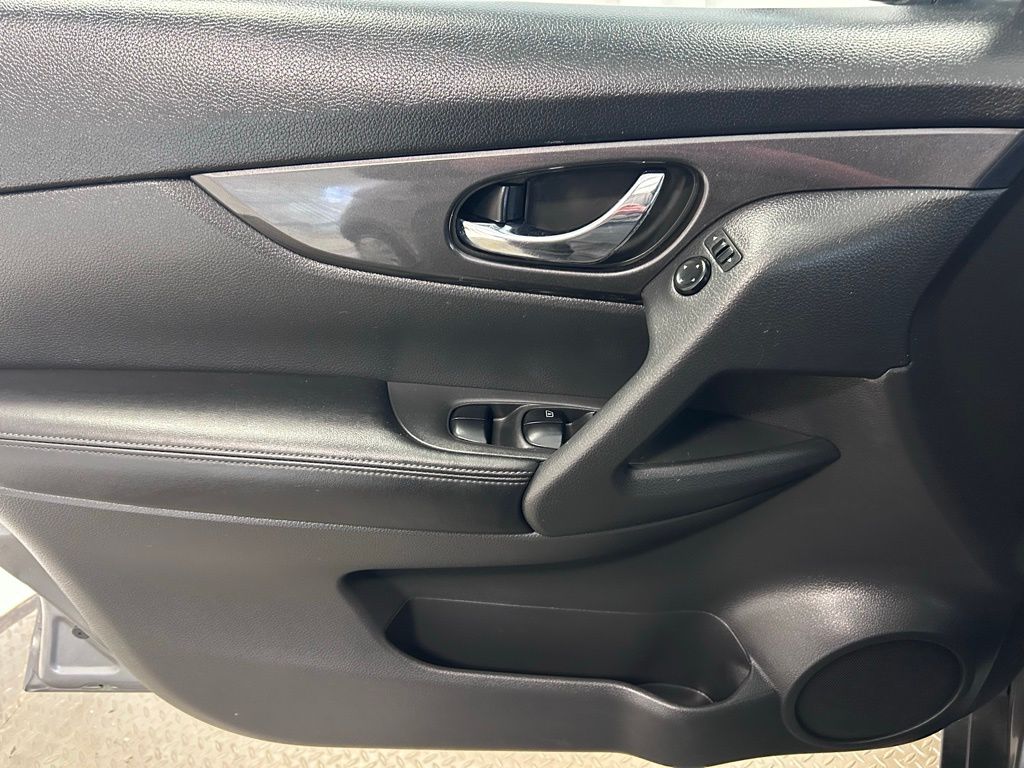 used 2017 Nissan Rogue car, priced at $8,693