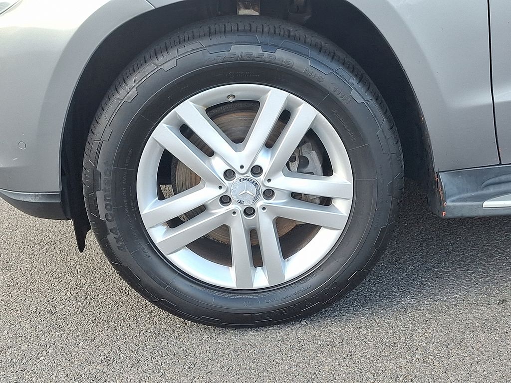 Thumbnail: 2016 Mercedes-Benz GL-Class - 8