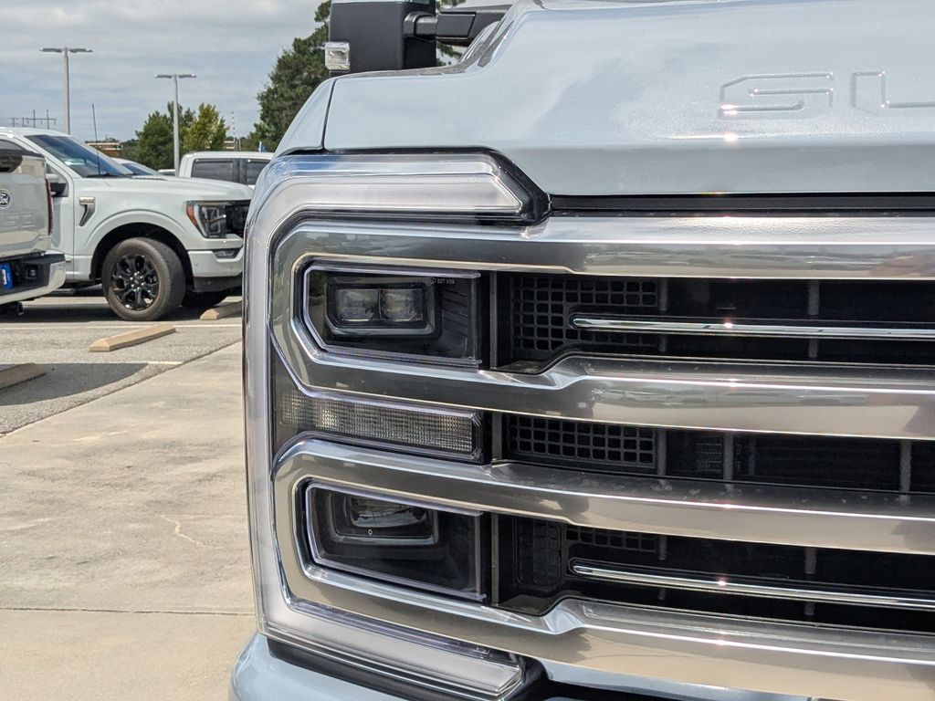 2026 Ford Super Duty F-250 SRW Platinum