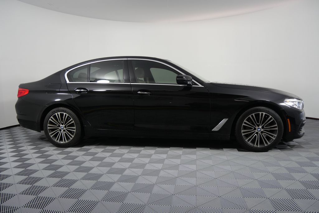 2017 BMW 5 Series 530i 2